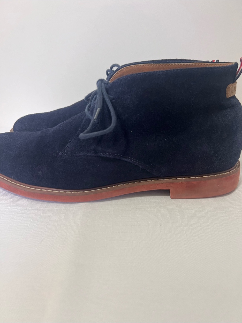 Tommy Hilfiger Gervis Blue Suede Chukka Boots Men’s Preppy Business Casual 10.5